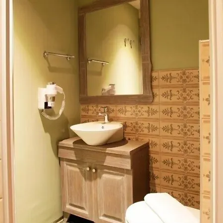 Igdelihan Unique מלון